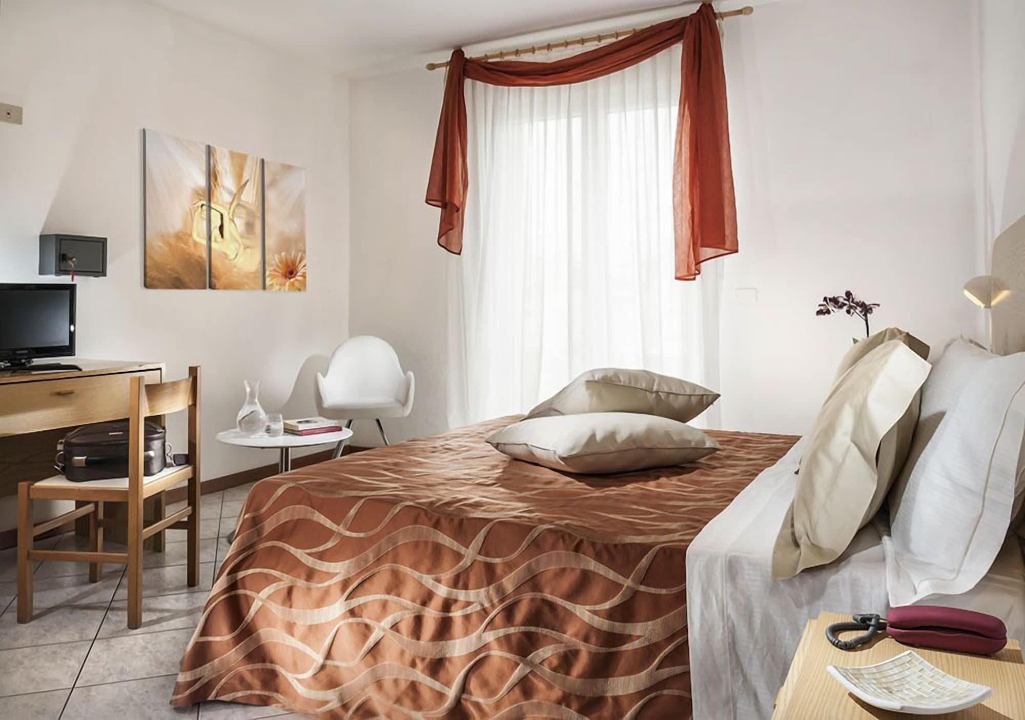 Hotel Capinera Rimini Eksteriør billede